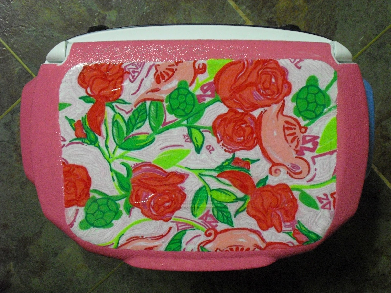 Lattes with Liv Coolers By Design