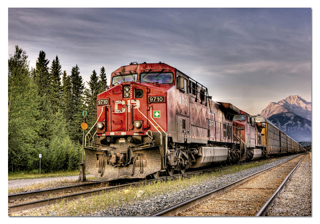 Canadian_Pacific_Train_Entering_Banff_1500_Educa_puzzle Canadian_Pacific_Train_Entering_Banff_1500_Educa_puzzle
