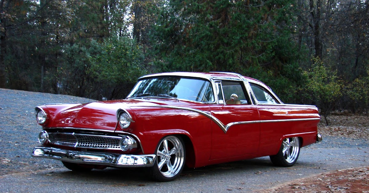 Maria Gasolina: Ford Crown Victória