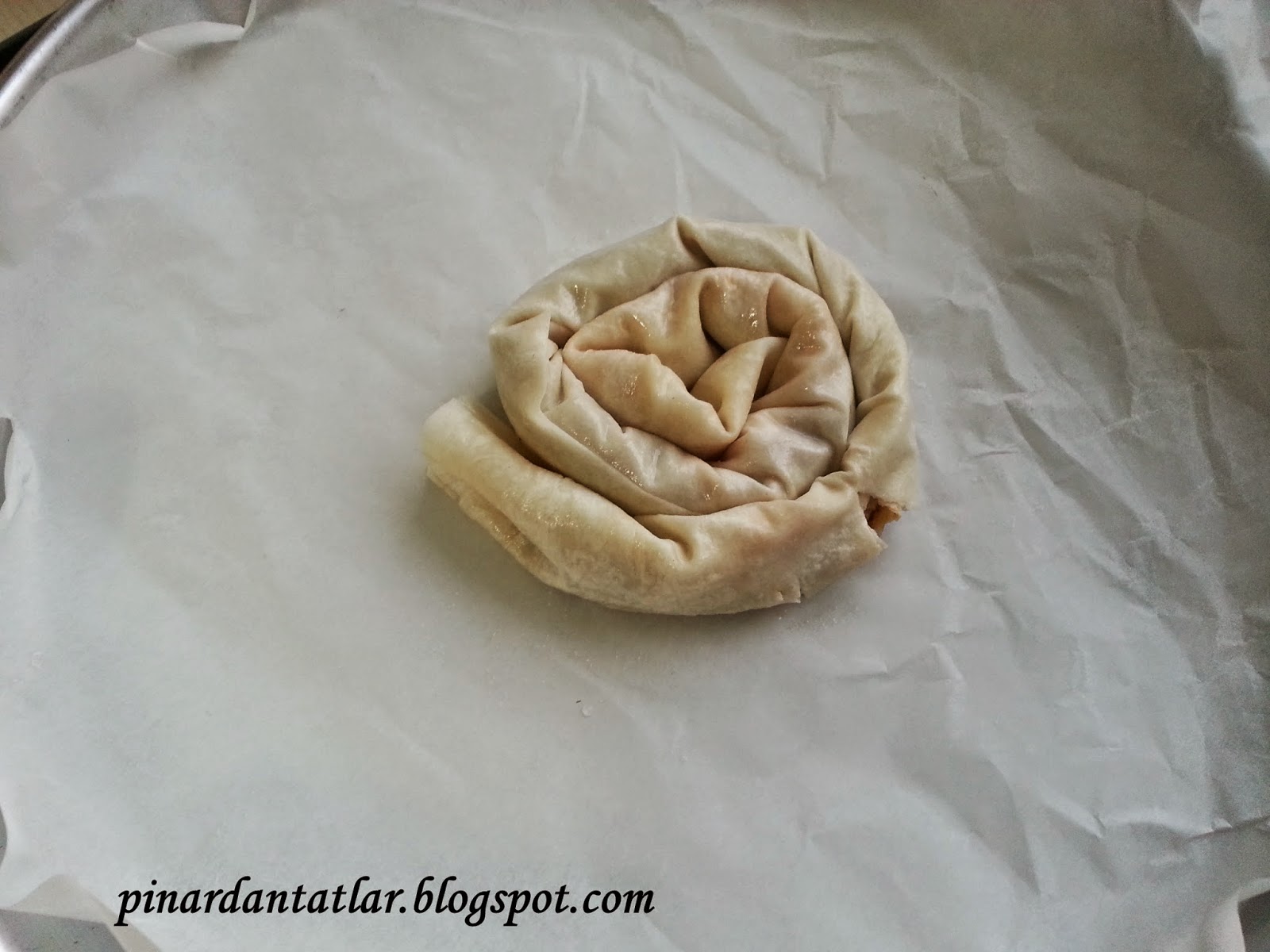 KIYMALI PATATESLİ RULO TEPSİ BÖREĞİ Pınardan Tatlar