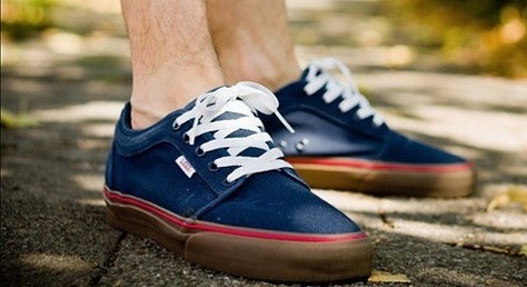 vans chukka low navy