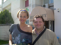 BERNI Y ESTHER ARROLLO