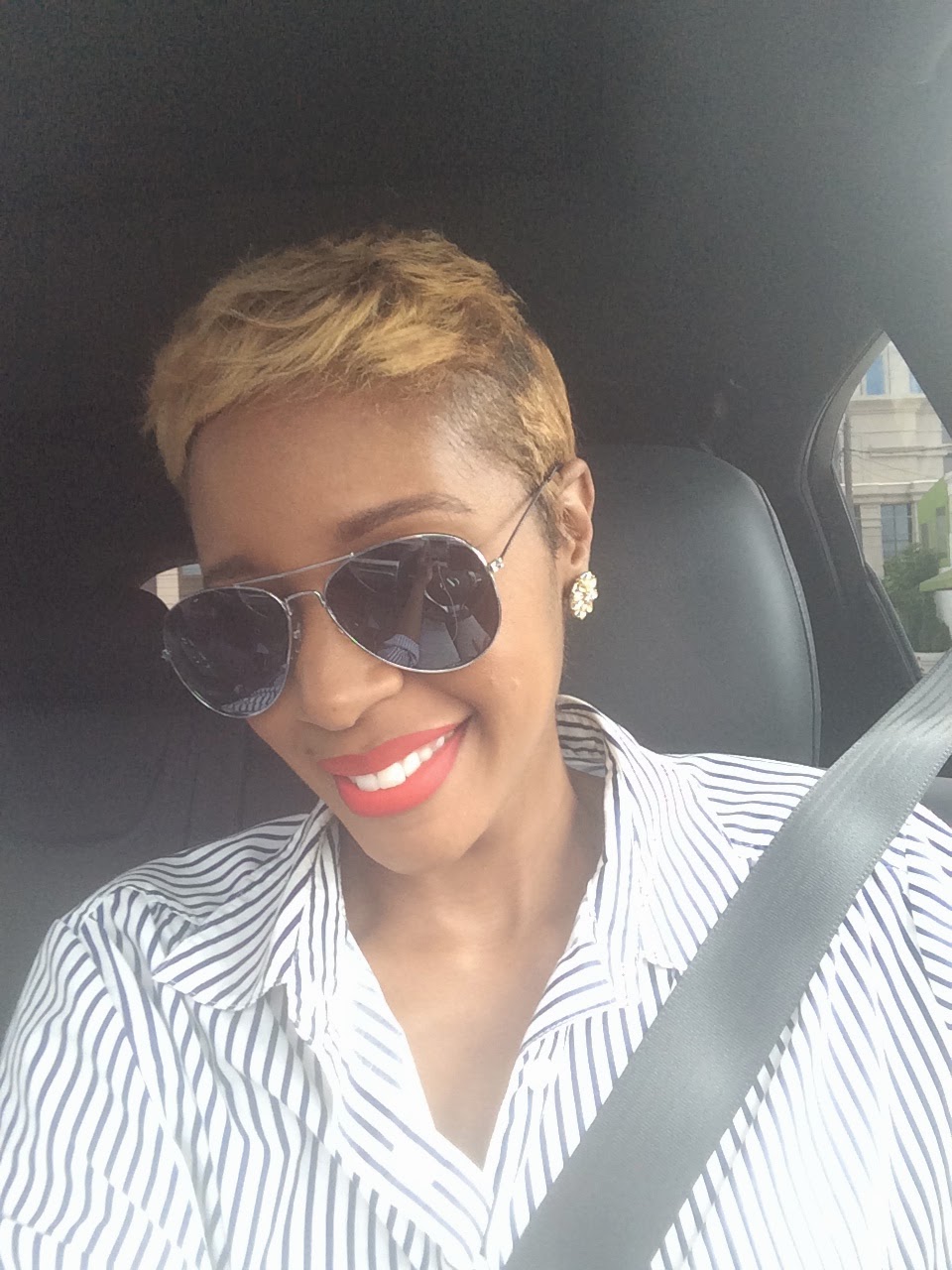 Review Dark And Lovely Anti Reversion Edge Sleeker High Gloss