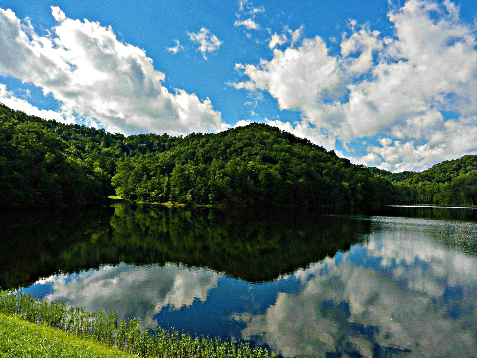 Kim's County Line Winterscape at Eagle Lake