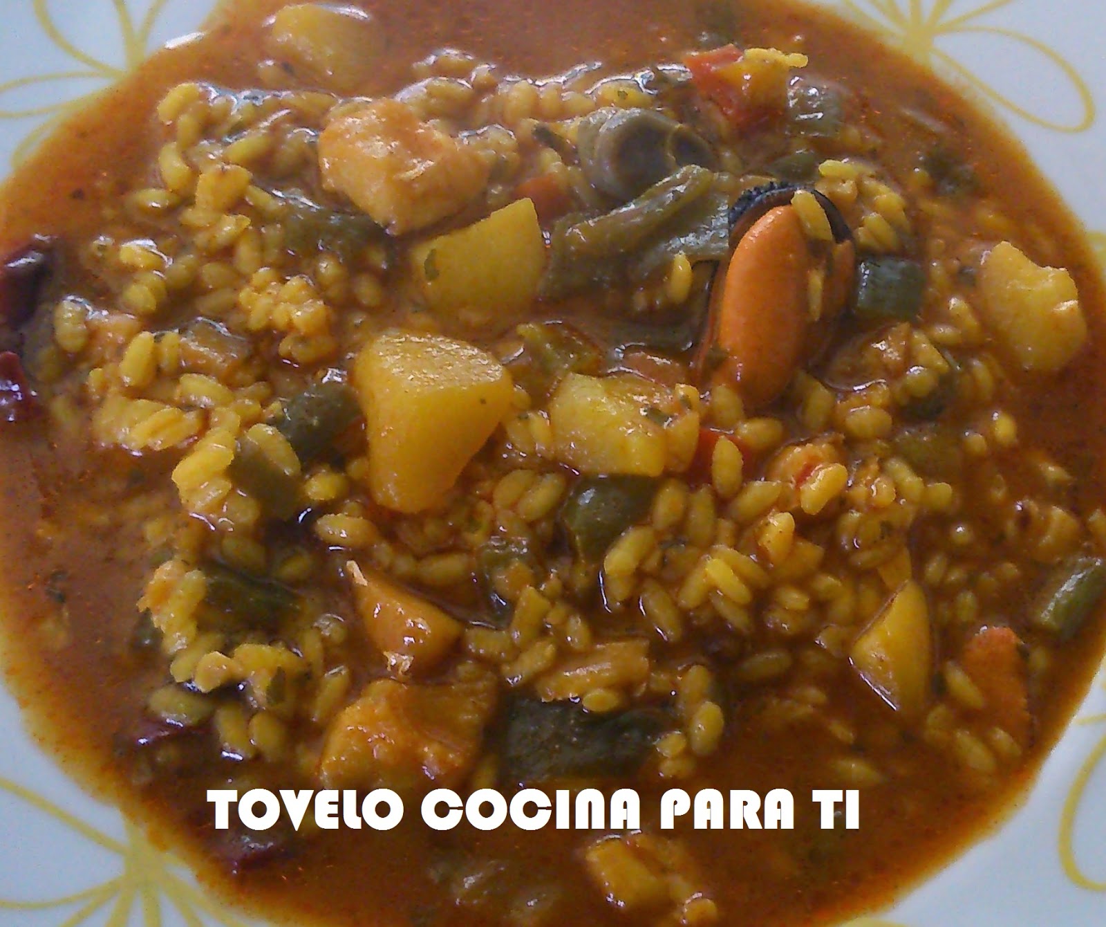 Arroz Con Bacalao Y Mejillones
