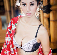 Hot Model Chika Anastasya Majalah Popular - Foto Hot Artis Indonesia