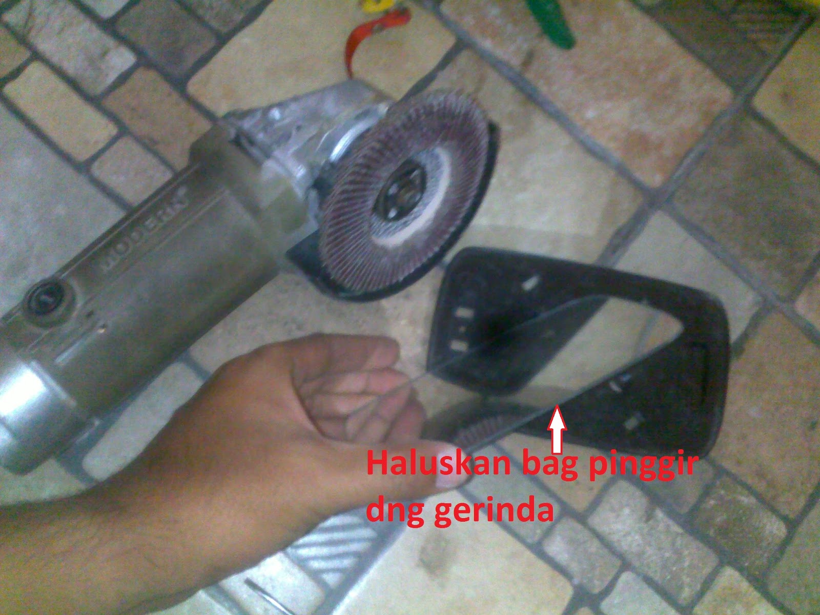 bayerische motoren werke mengganti cermin spion retak bayerische motoren werke mengganti cermin spion retak