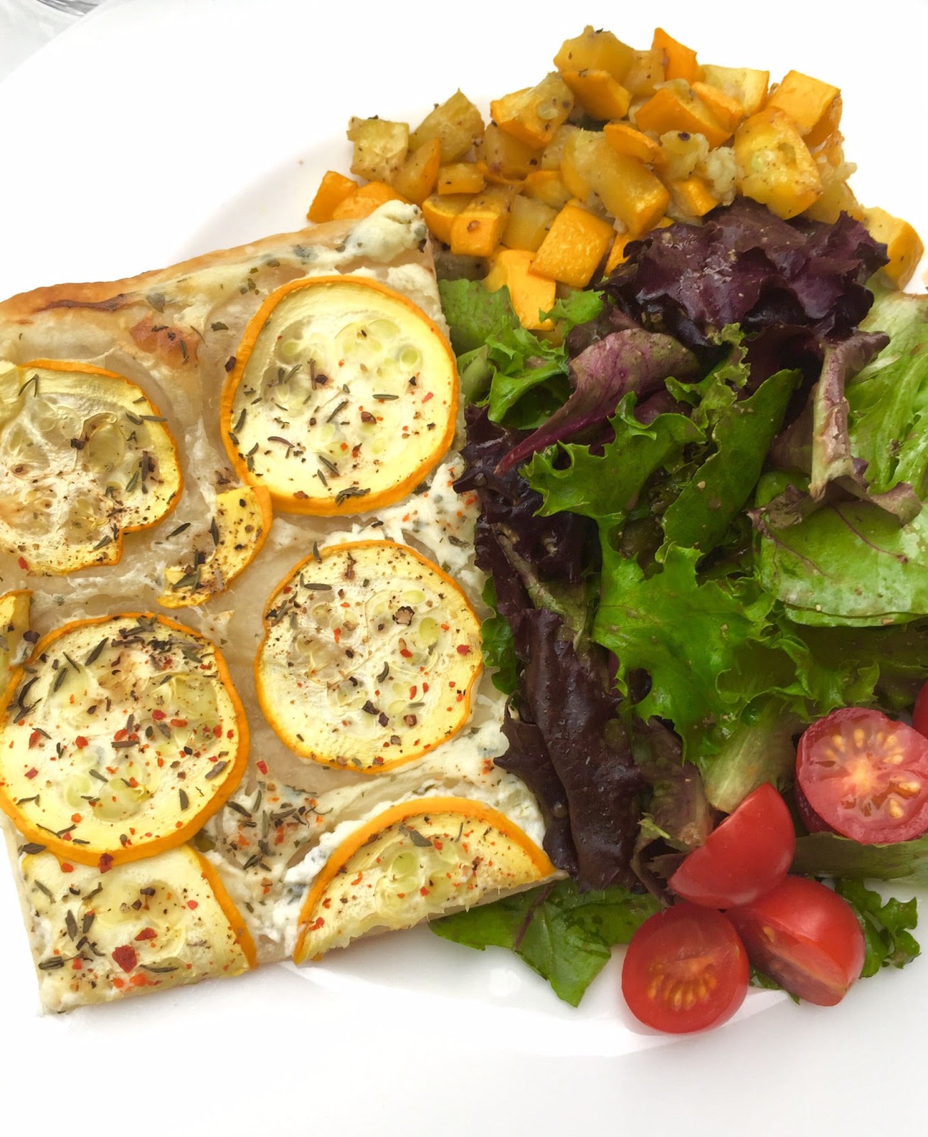 CUISINER BIEN : Schnelle Zucchini-Tarte CUISINER BIEN : Schnelle Zucchini-Tarte