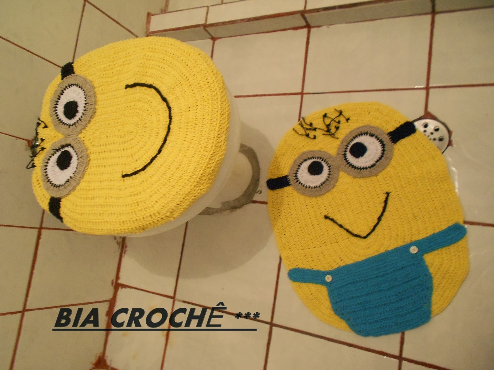 Tapete Minions De Croche : de Croch?: JOGO DE BANHEIRO INFANTIL DE CROCHE DO MINION Tapete Minions De Croche : de Croch?: JOGO DE BANHEIRO INFANTIL DE CROCHE DO MINION