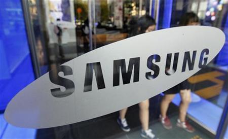 Samsung topples Nokia, emerges No. 1 phone seller Samsung topples Nokia, emerges No. 1 phone seller