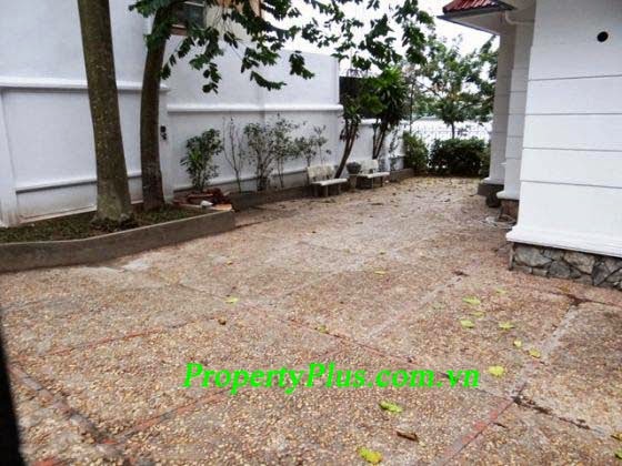 Villas for rent in Tay Ho