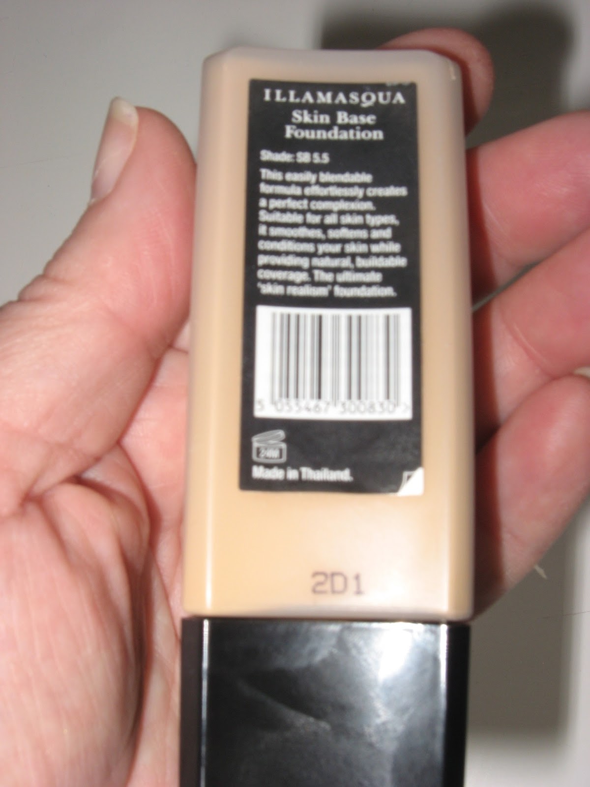 Product Review Illamasqua Skin Base Foundation Ages of Beauty Product Review Illamasqua