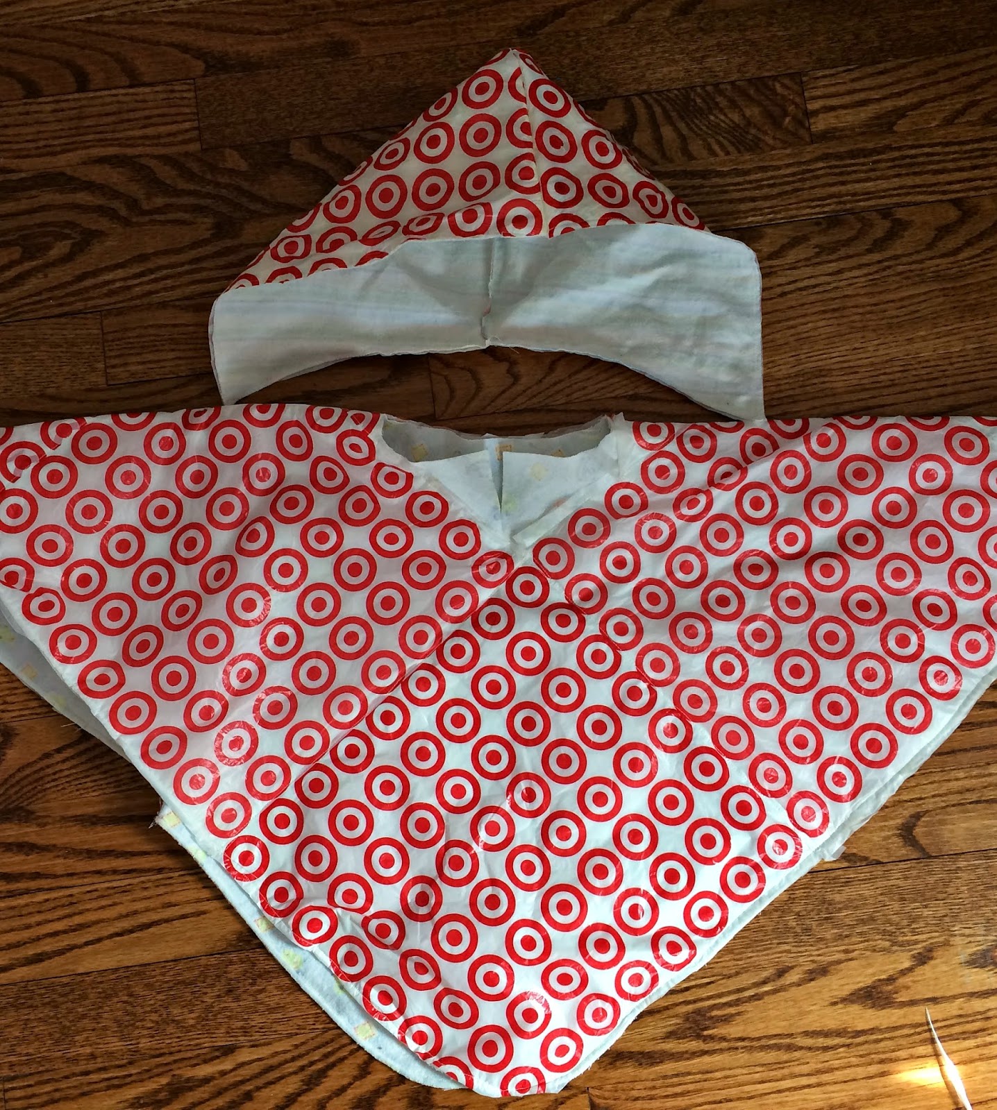 Moose Mouse Creations: The Unconventional Trashion Rain Poncho 