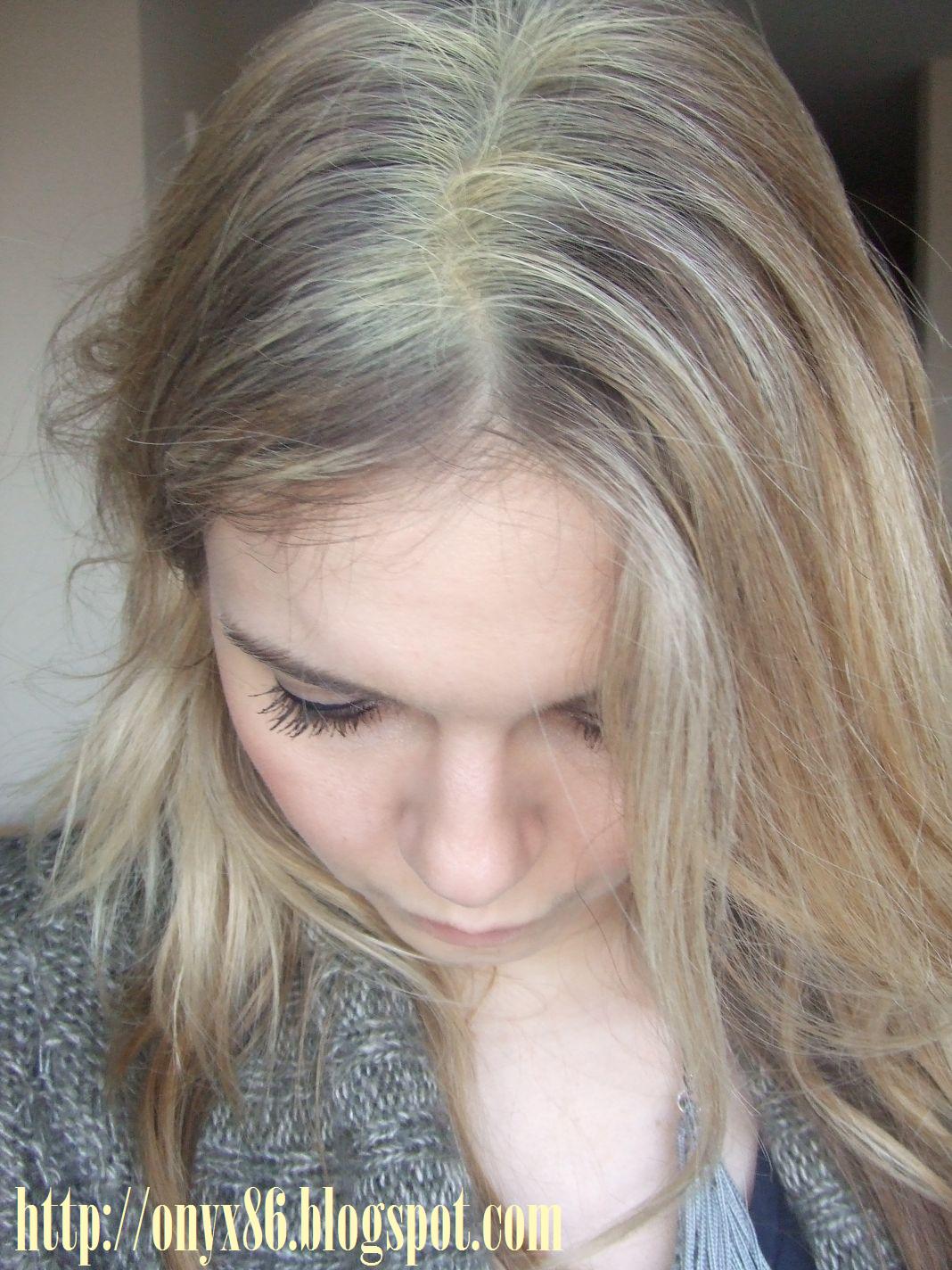 Onyx Beauty, Fashion and Lifestyle Blog Batiste Dry Shampoo with a