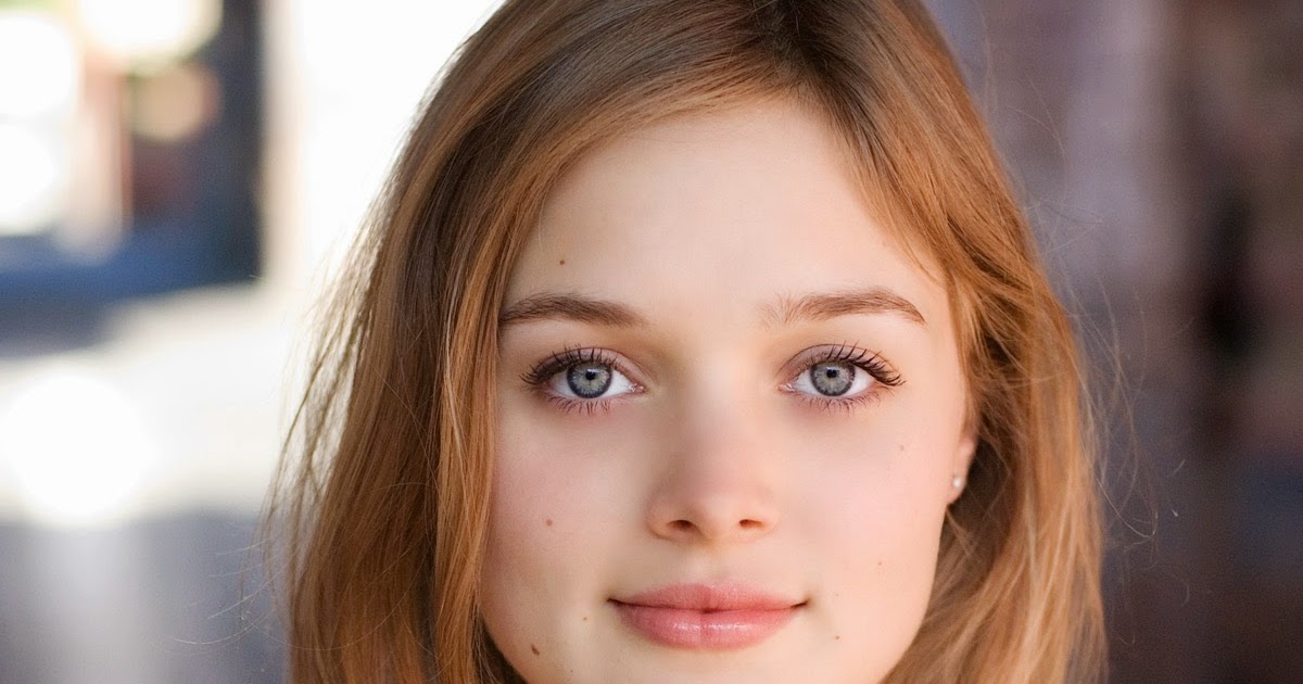 HOLLYWOOD ACTRESS: Bella Heathcote Australian Actress Kristen Stewart