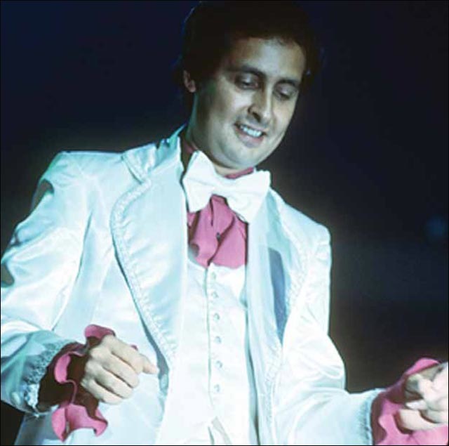 akángana, salsa y latin soul de los años 60 y 70 El primer solitario