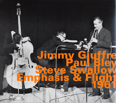 jimmy giuffre thesis Thesis est un album du trio de jimmy giuffre sorti en 1961 c'est un trio sans batterie, composé de paul bley au piano, et steve swallow à la contrebasse. jimmy giuffre thesis Thesis est un album du trio de jimmy giuffre sorti en 1961 c'est un trio sans batterie, composé de paul bley au piano, et steve swallow à la contrebasse.