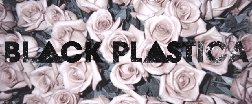 BLACK PLASTICA