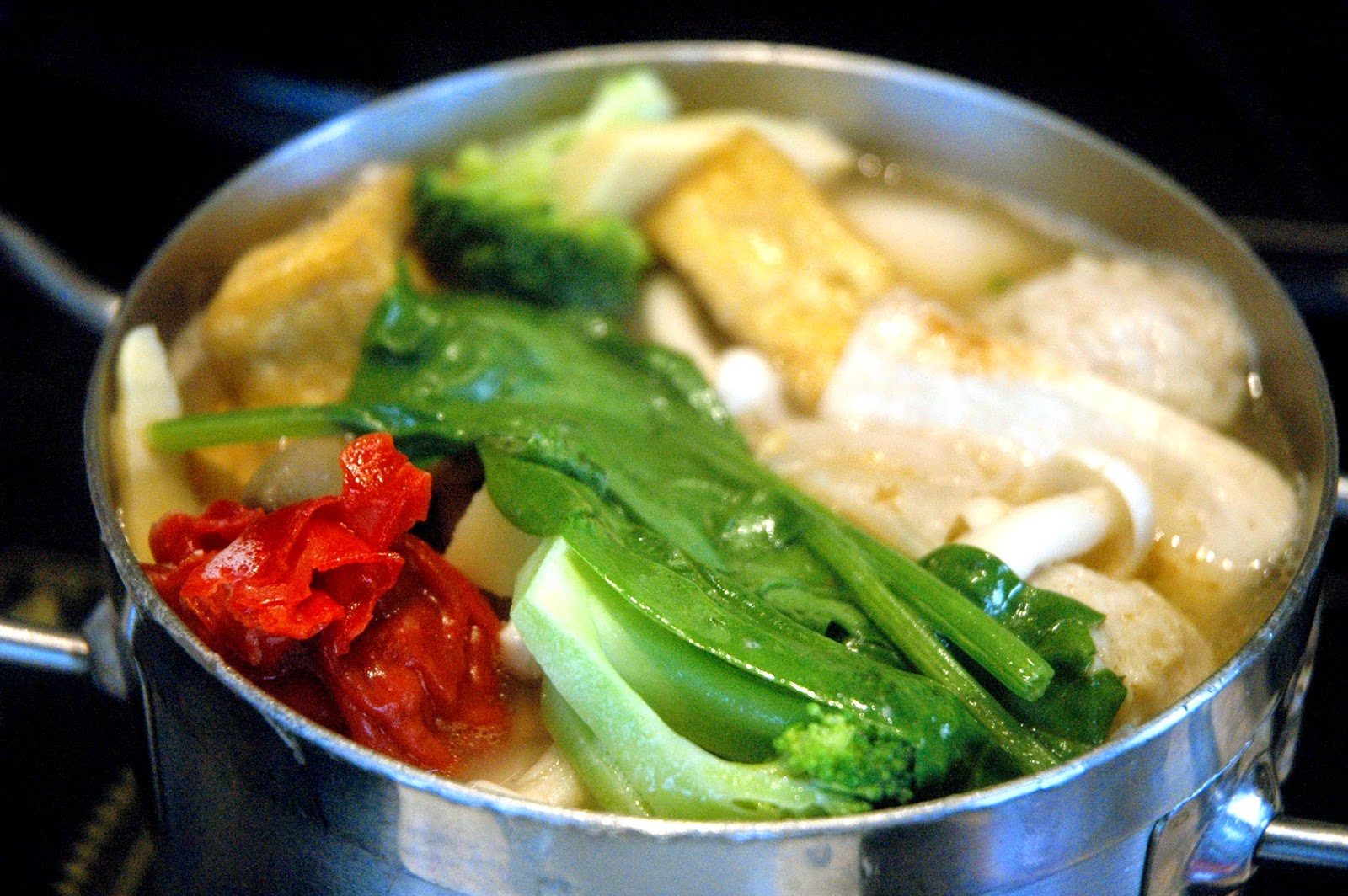 DUDE FOR FOOD What's Hot? Four Seasons Hotpot City