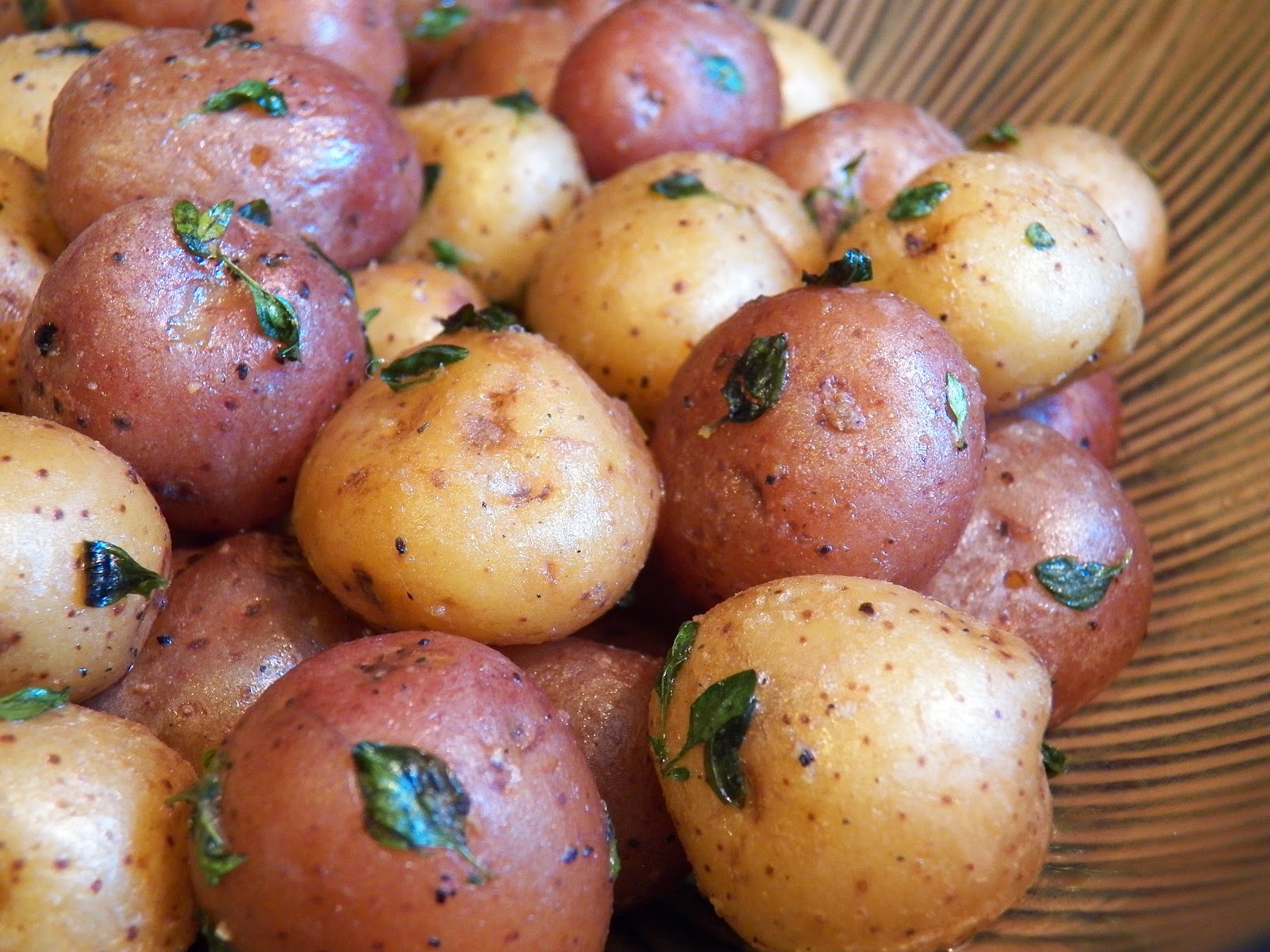 Quick and Easy Thyme Baby Potatoes