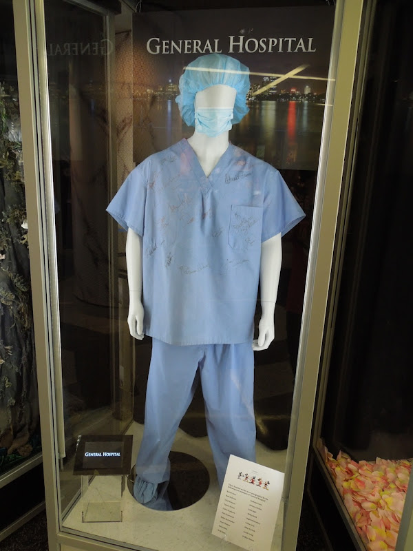 Hollywood Movie Costumes and Props Autographed scrubs from General