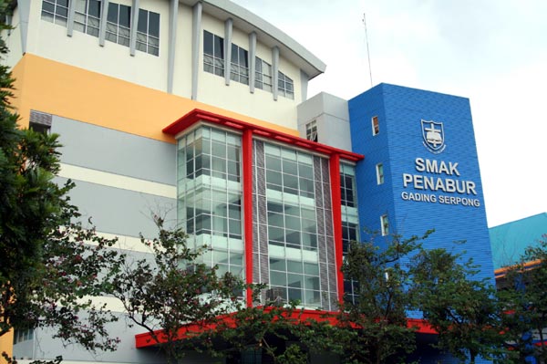 10 SMA Terbaik di Indonesia ~ Fathin Amalia