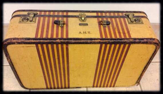 vintage oshkosh luggage