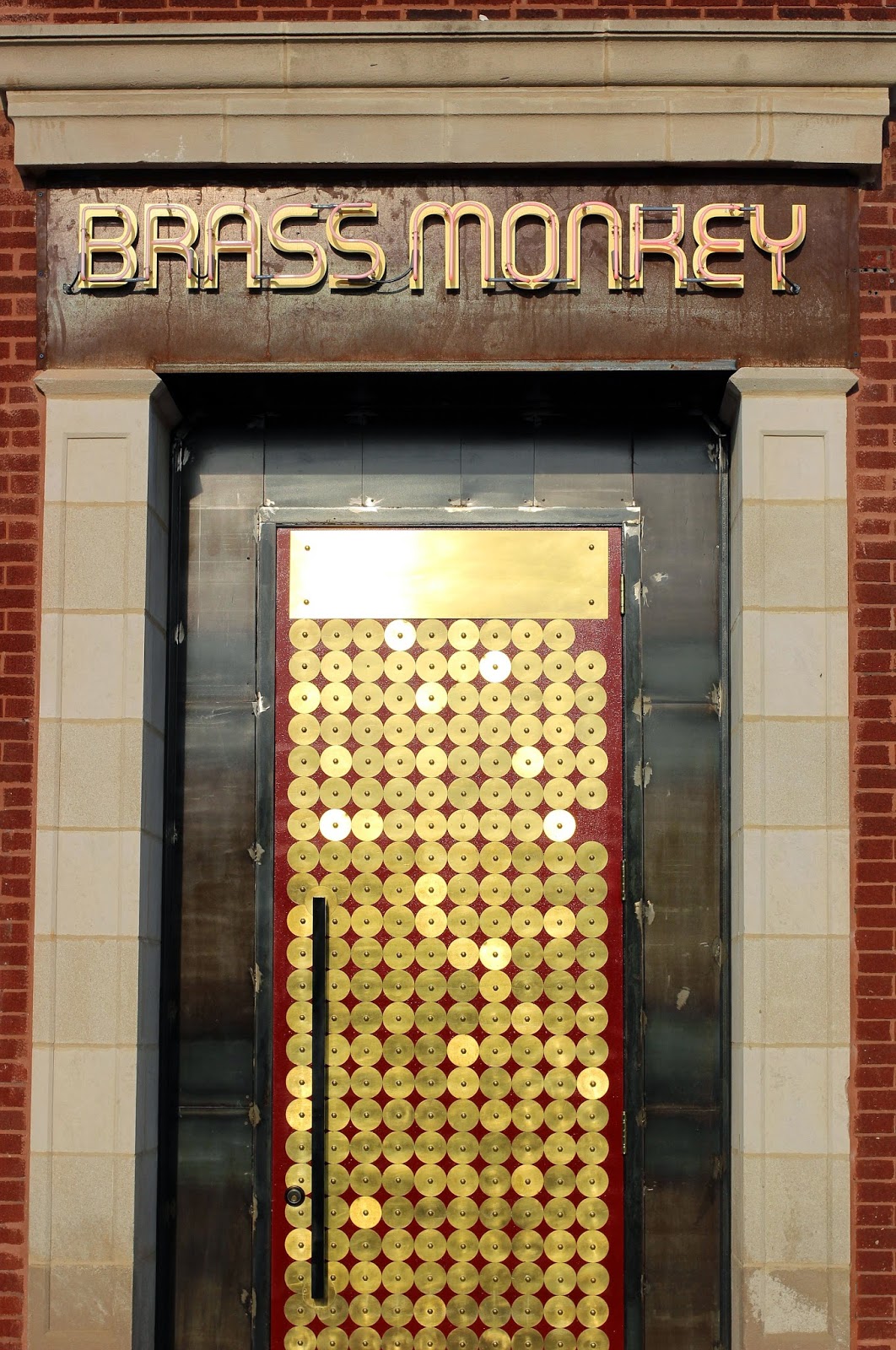 Chicago Eats The Brass Monkey Chicago Foodie Girl