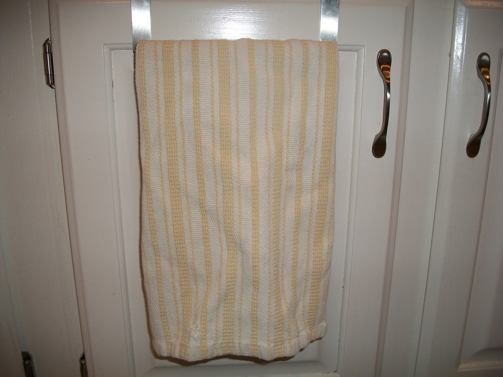 Just Happy To Be Here: Dish Towel vs. Dish Cloth - there is a difference