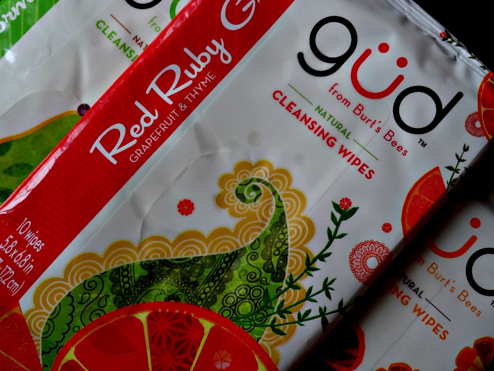 Makeup, Beauty and More gud from Burt's Bees Natural Cleansing Wipes