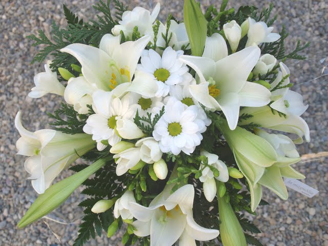 Afbeeldingsresultaat voor un ramo de azucenas