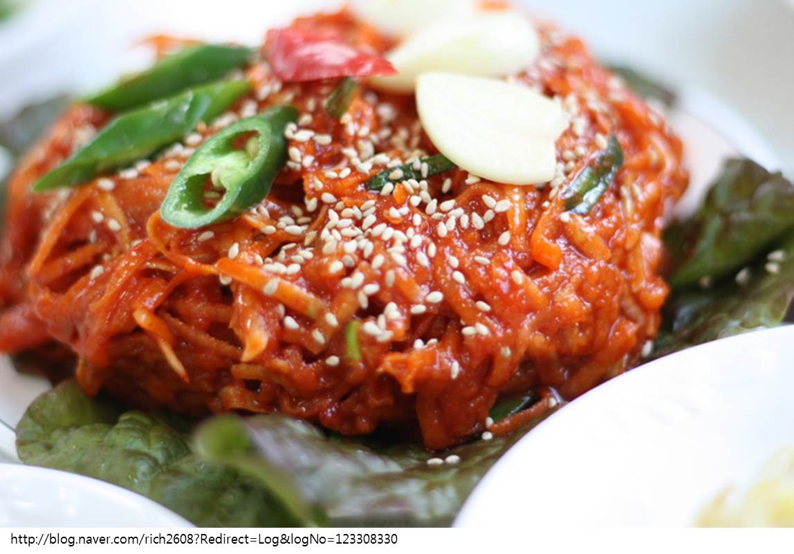 Enjoy Market [Enjoy Food]Seodaehoemuchim (sliced raw seodae fish)