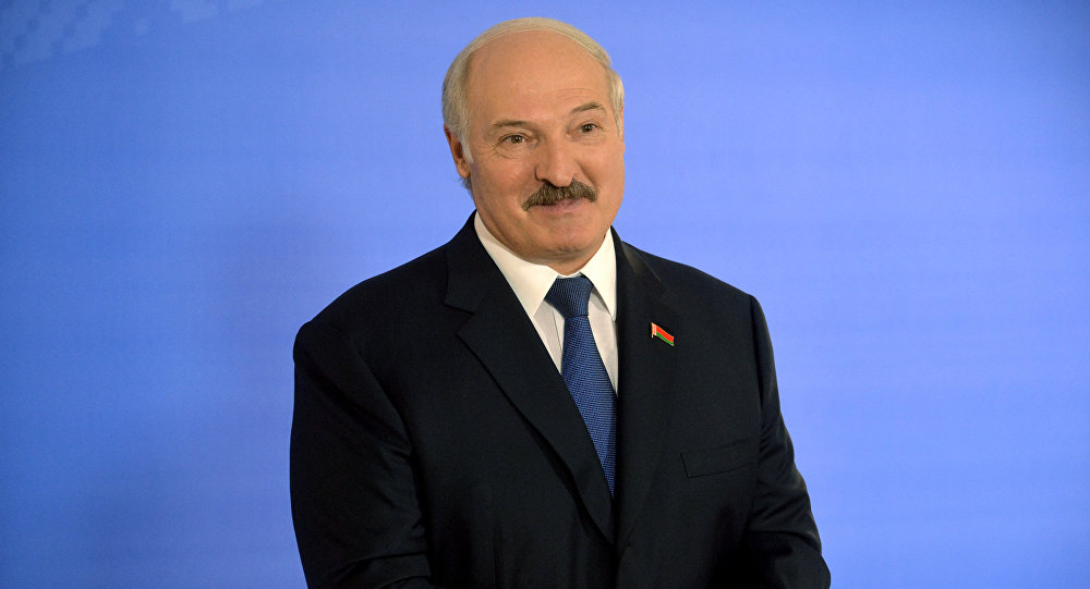Lukashenko asume por quinta vez la presidencia de Bielorrusia