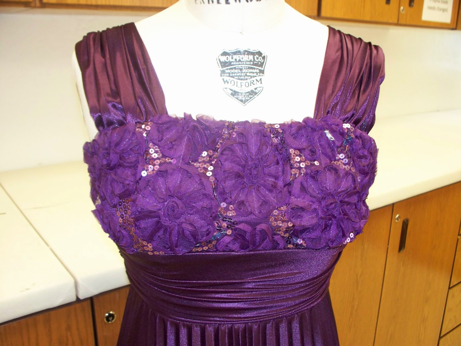 sewcreatelive How to Add Ruching Straps to Strapless Gown