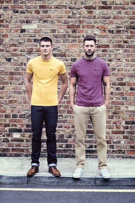 Primark online: camisetas de color de la colección de Farrell de Primark