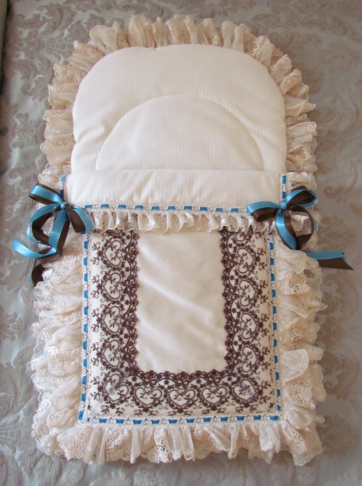 Angela Lace Six New Baby Pouches