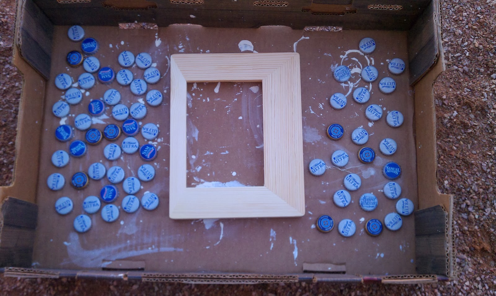 Design DNA Bottle Cap Picture Frame