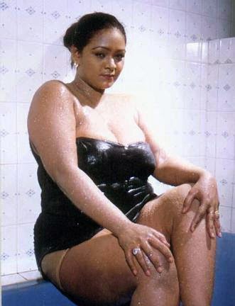 Shakeela Hot