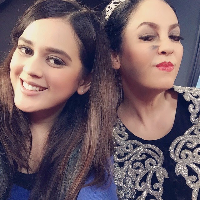 Foto Rindu dengan Ratu Hangcinda Foto Rindu dengan Ratu Hangcinda