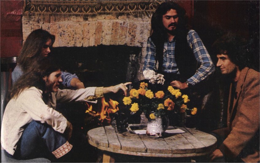 Rock On Vinyl Home Long Long Way To Nowhere (1974)