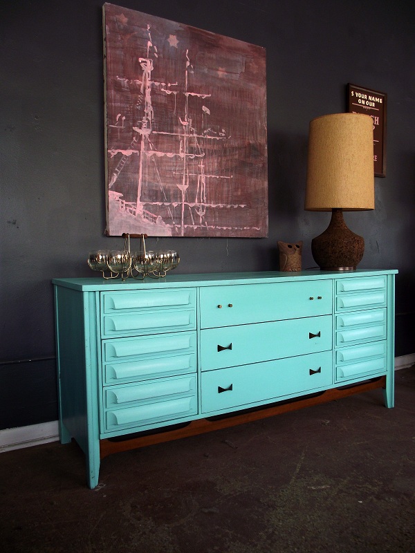 Vintage Ground Vintage Retro Tiffany Blue Nine Drawer Dresser