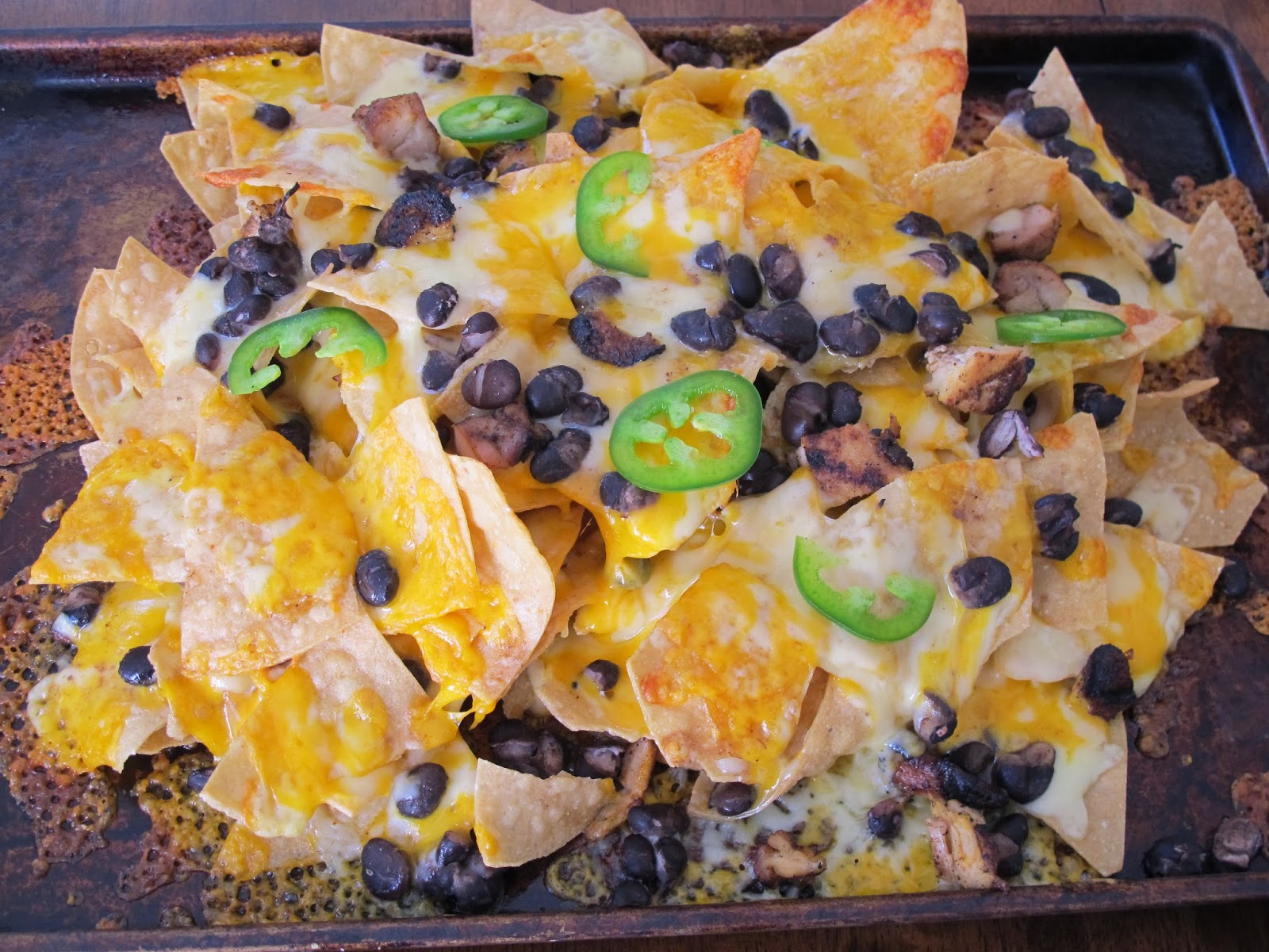 Kitchen Sink Diaries Chicken & Black Bean Nachos