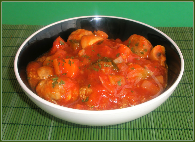 Una Fiera en mi cocina Salsa para albóndigas a la jardinera casera