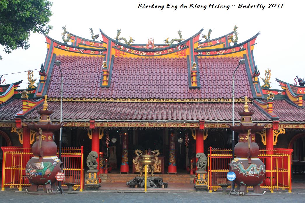 Eyes of buderfly Klenteng Eng An Kiong