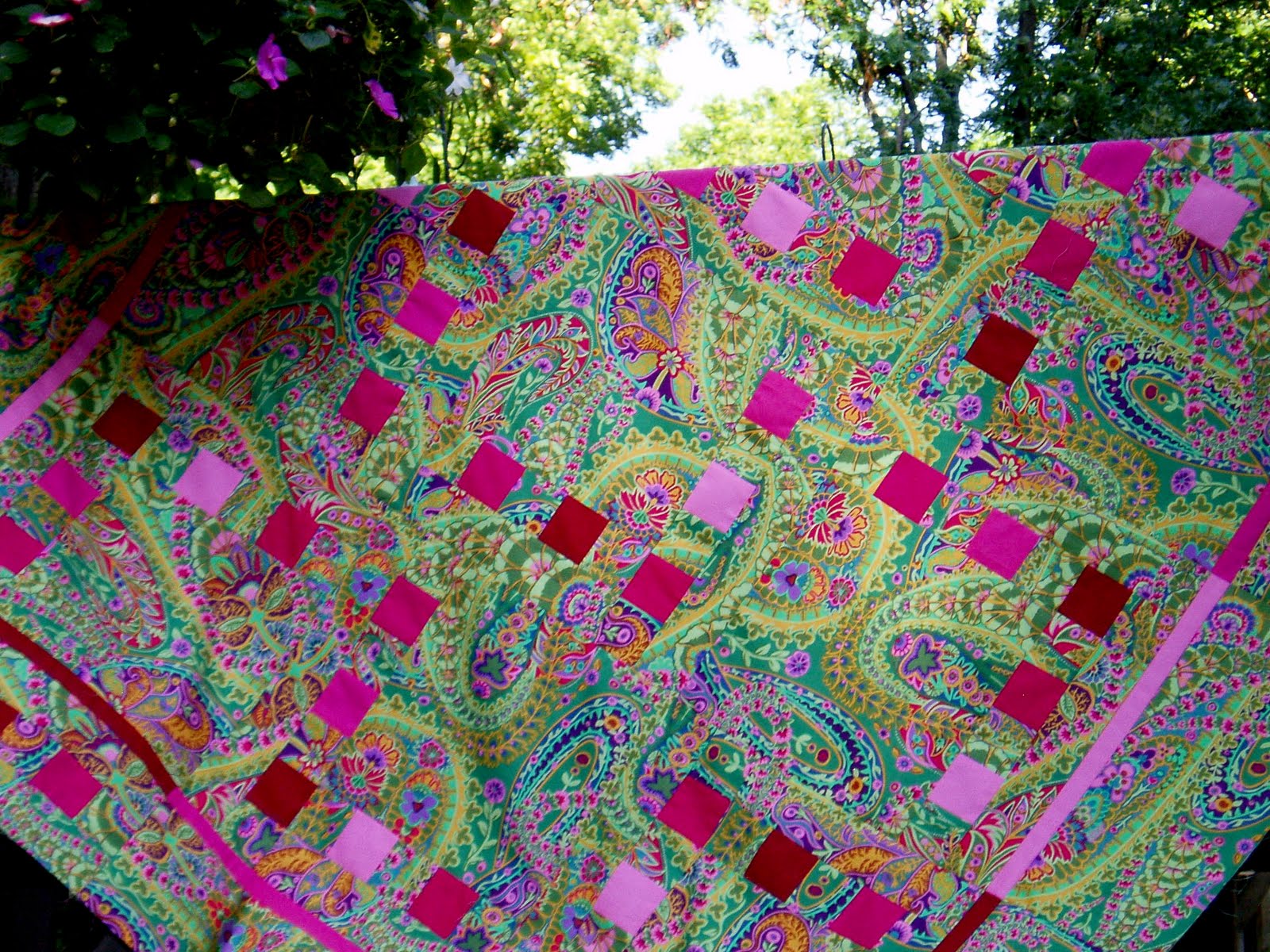 Modern Quilt Relish Nibbles Revisited Stay Tuned for Modern Quilt Along