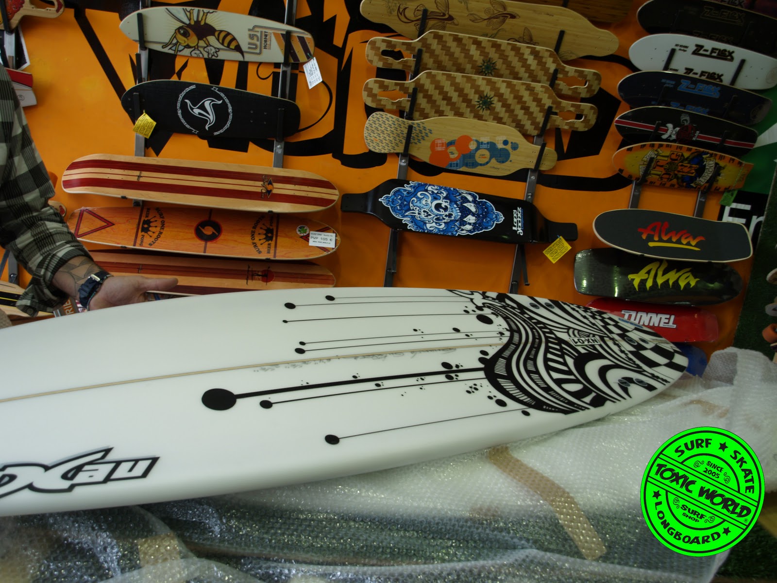 Cómo colgar longboards en la pared 40sk8 Longboard & Old School