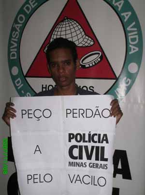 humor | Blog de humor | memes | : Tiro onda em cima da viatura se deu