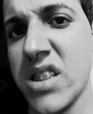 Fotos de Piercing no Septo Imagens de Piercing no Septo