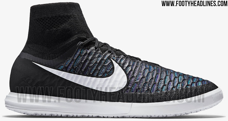 Many Happy Returns Nike MagistaX Proximo II IC By Men