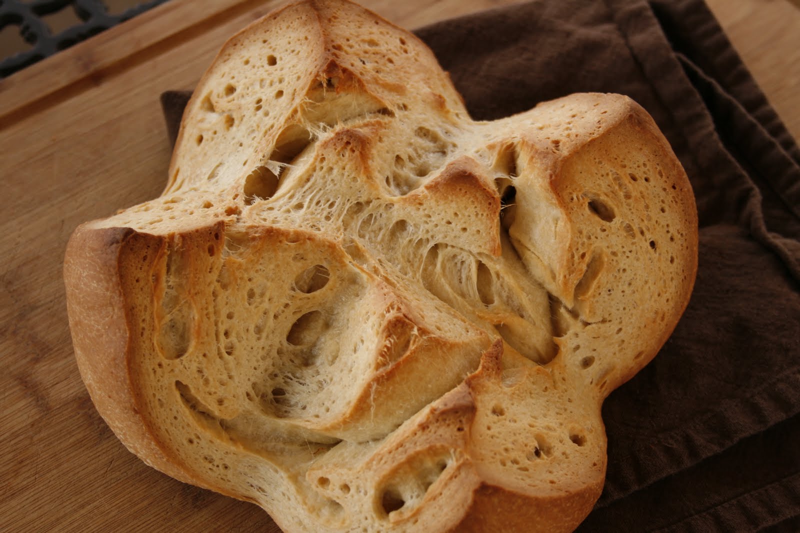 Laura's Sweet Spot Bloomin' Herb Bread